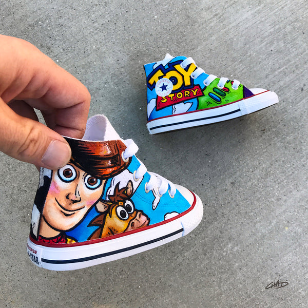 Custom Hand Painted Toddler Mickey Converse Chucks – chadcantcolor
