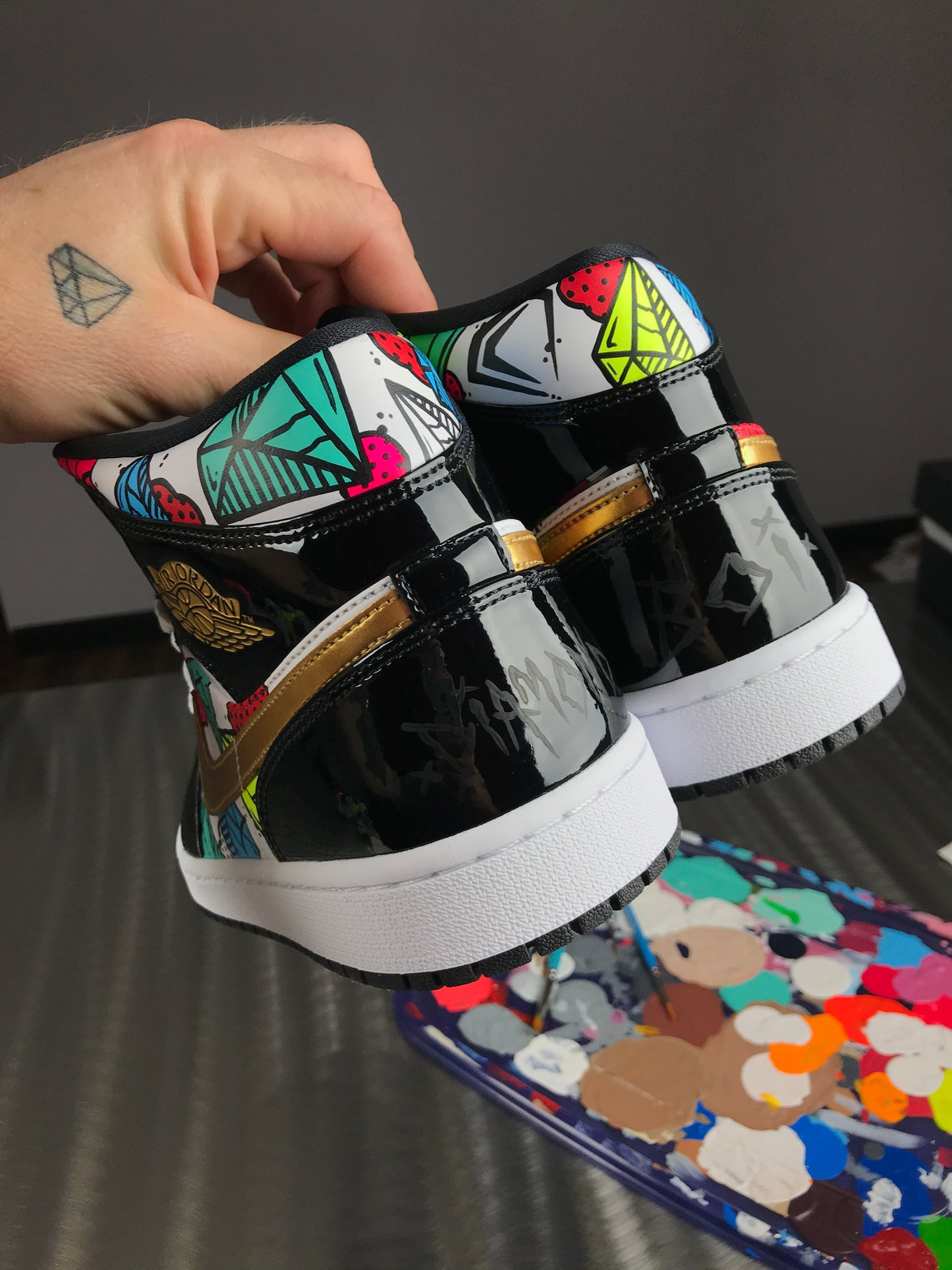 Shine Bright - Nike Jordan Retro 1 shoes