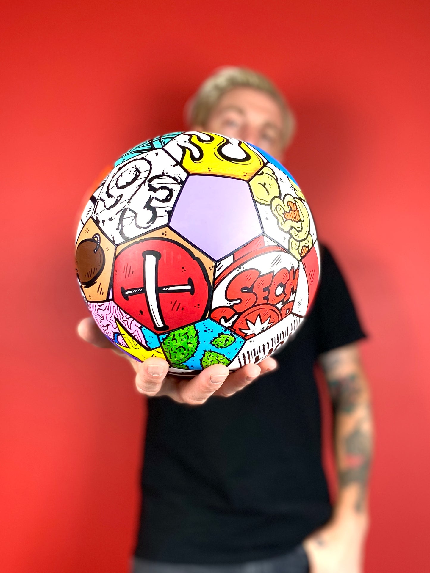 Sech 1 of 1 - Hand painted Soccerball - Football - Futball