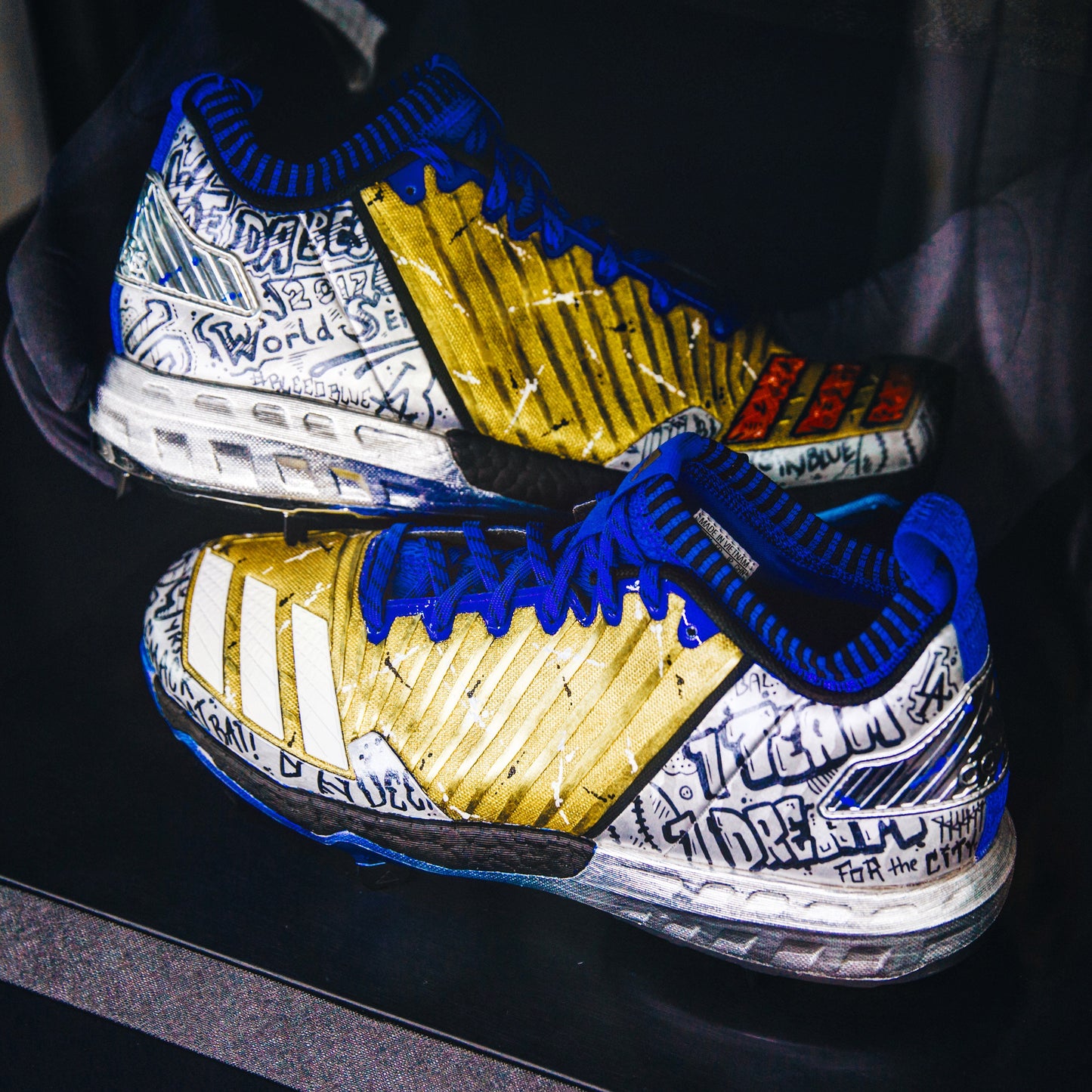 Justin Turner "Dodgers 10K Gold" Custom Cleats - Adidas Baseball shoes