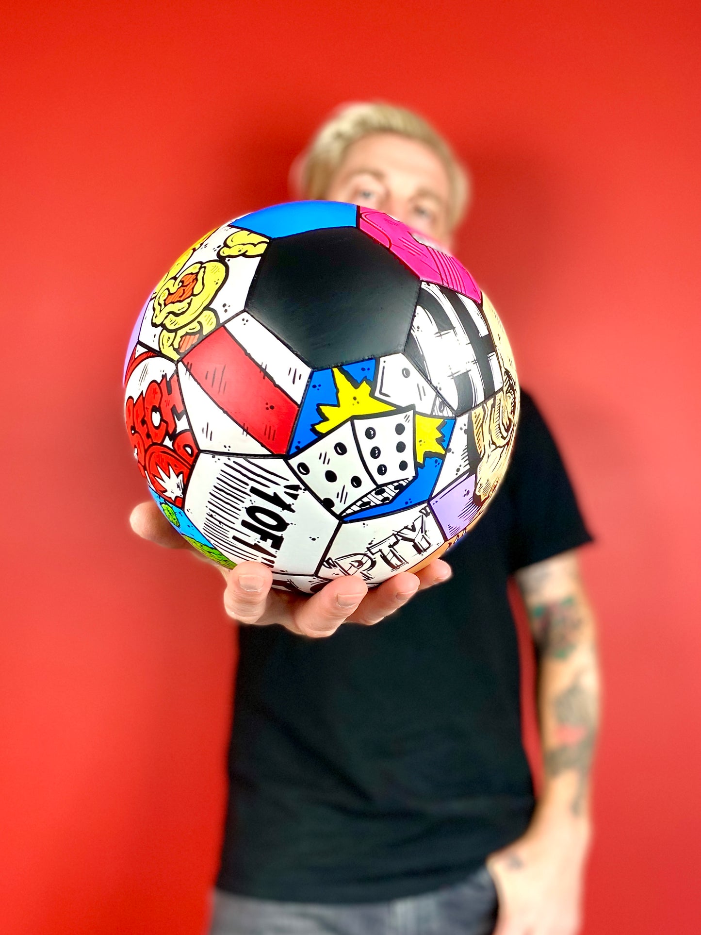 Sech 1 of 1 - Hand painted Soccerball - Football - Futball
