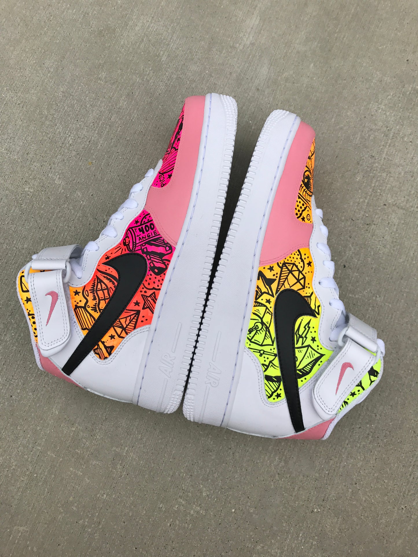 Snapshot - Nike AF1 shoes